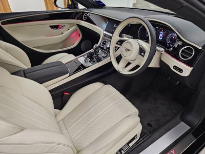 2025 Bentley Continental