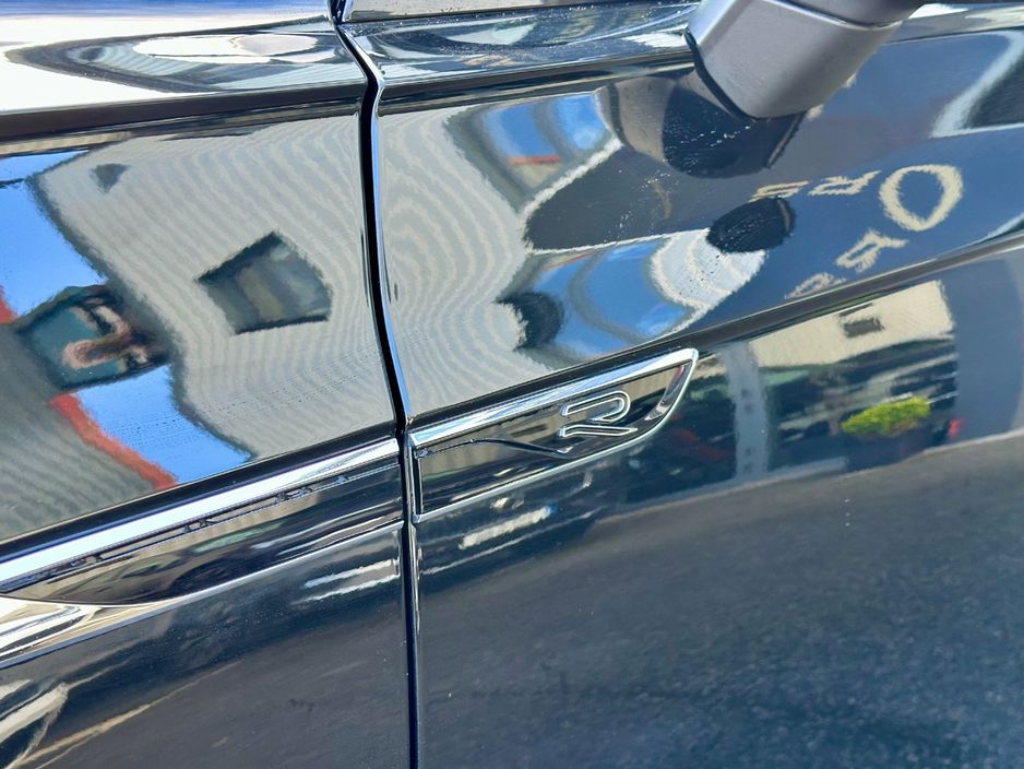 2023 Volkswagen Touareg