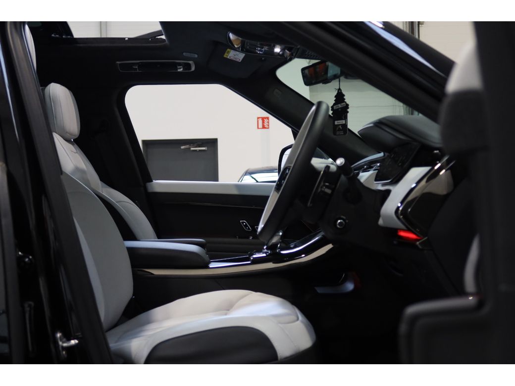 2024 Land Rover Range Rover Sport