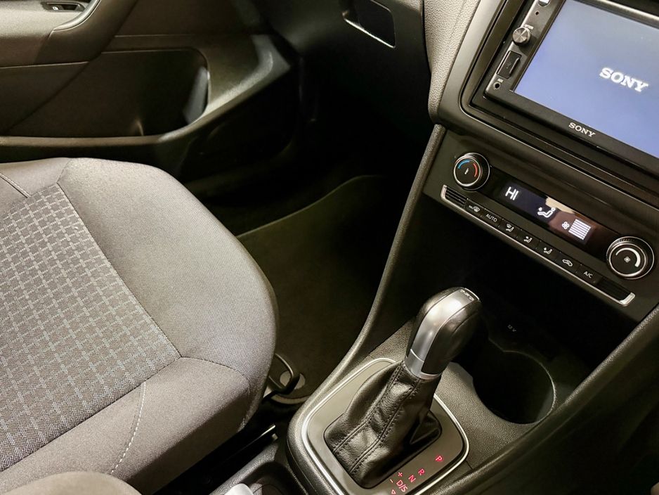 2016 Volkswagen Polo