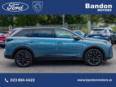 2025 Peugeot 5008