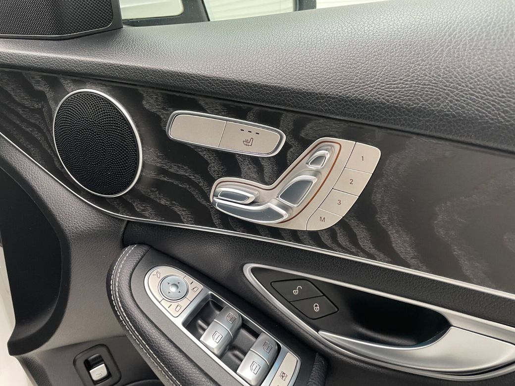 2018 Mercedes-Benz 220