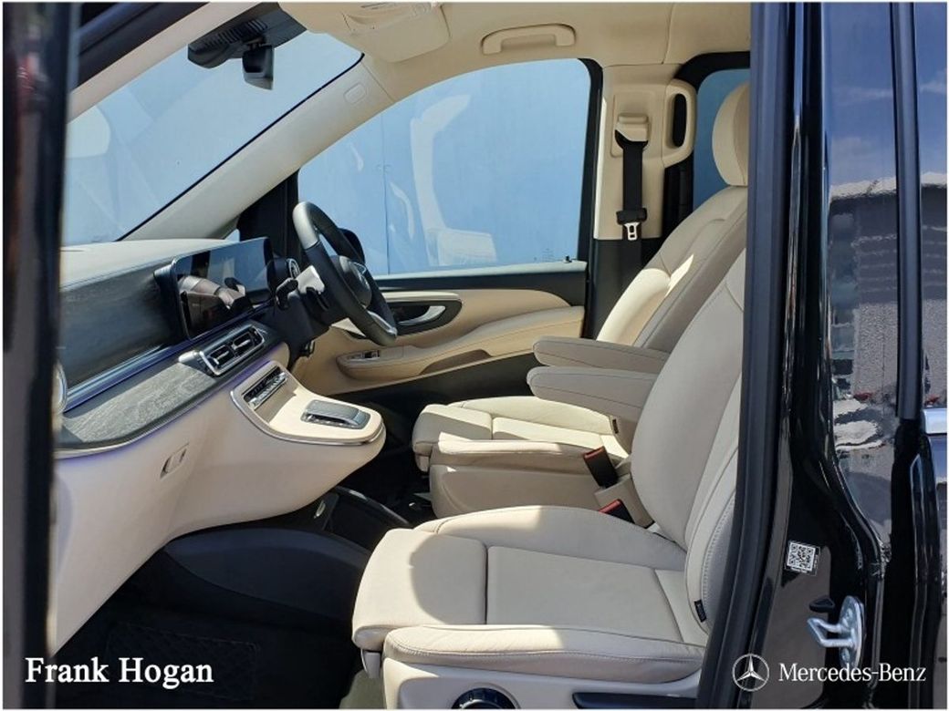2025 Mercedes-Benz V Class
