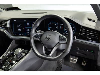 2025 Volkswagen Touareg