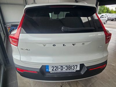 2022 Volvo XC40