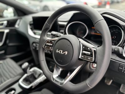 2025 Kia Ceed