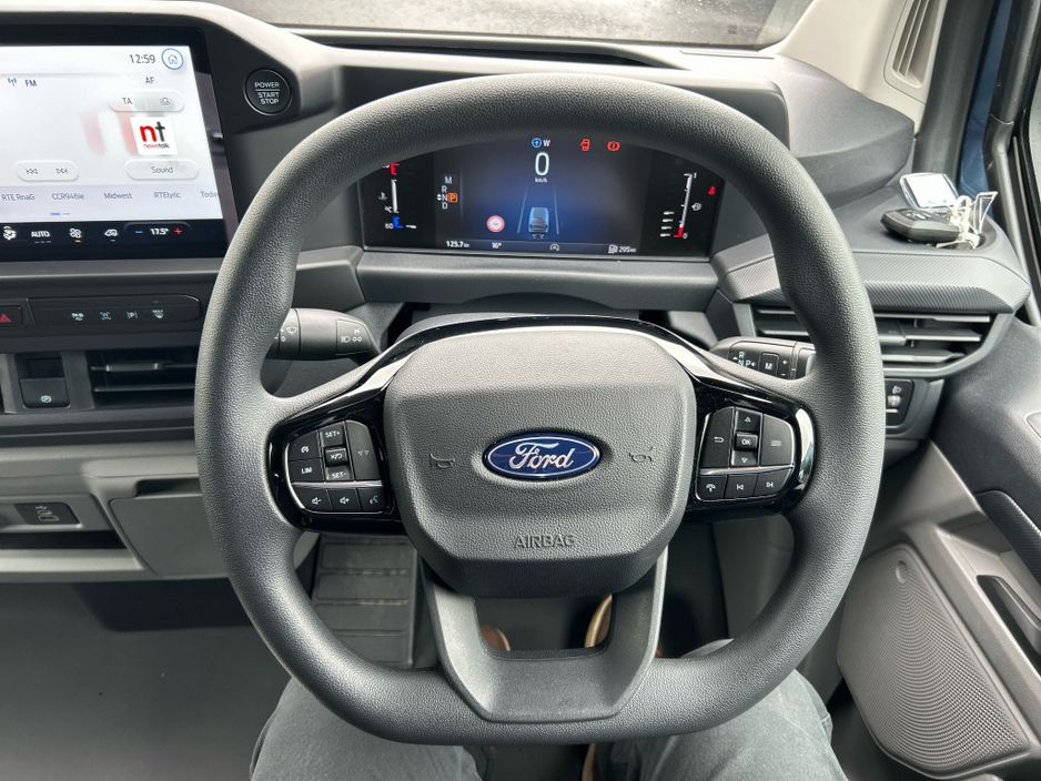 2025 Ford Transit Custom