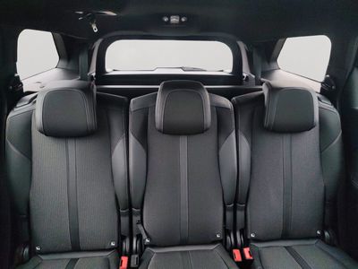 2024 Peugeot 5008