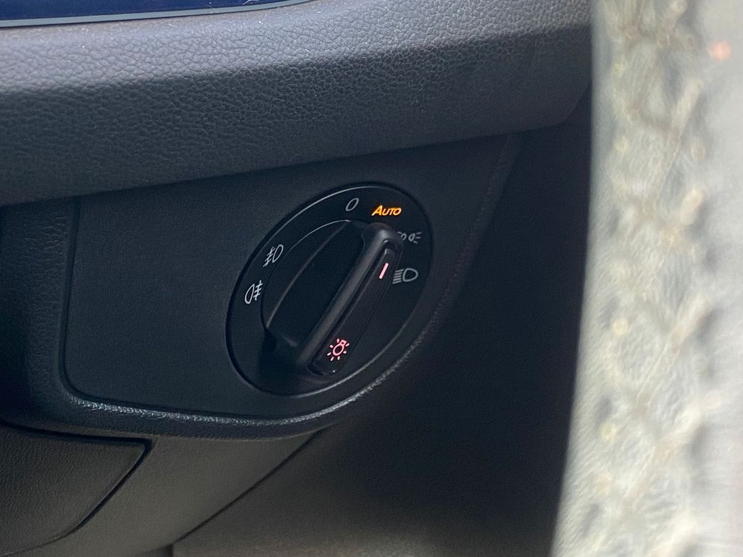 2019 Volkswagen Polo