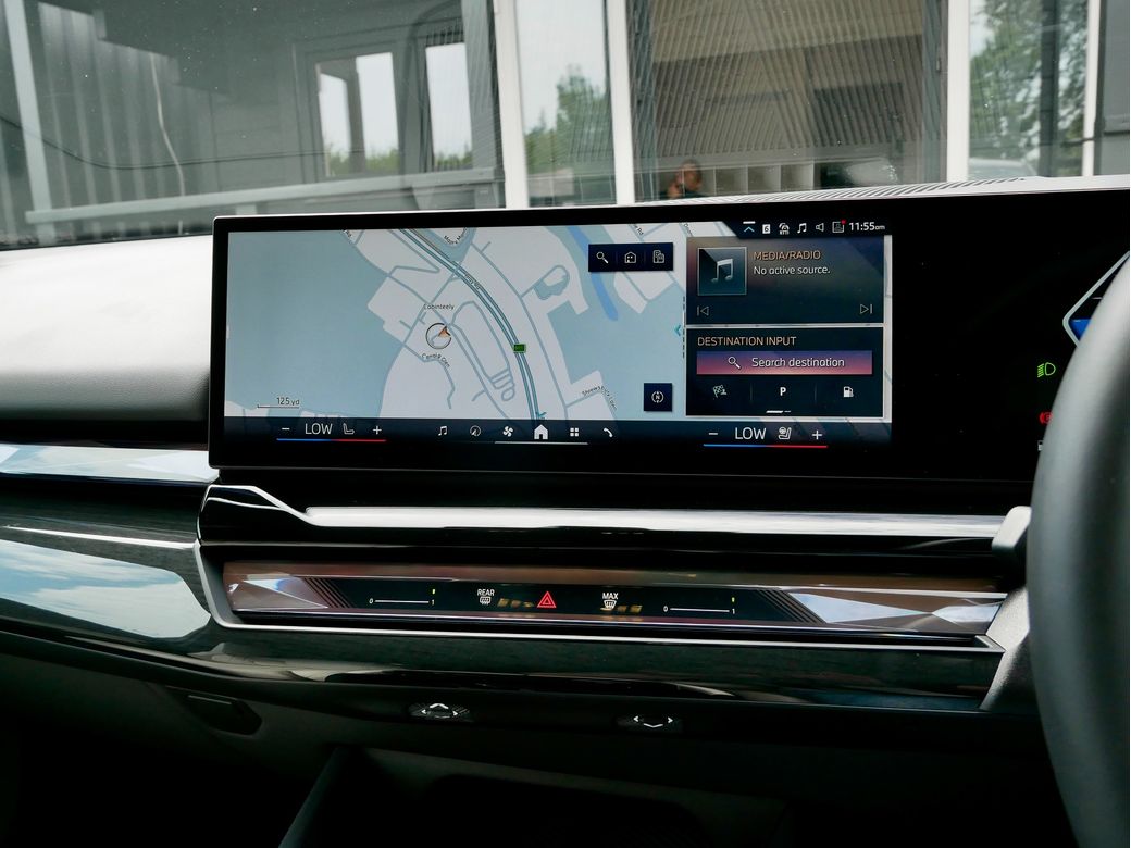 2025 BMW 5 Series