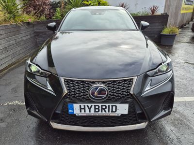 2020 Lexus IS 300h