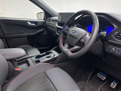 2025 Ford Kuga