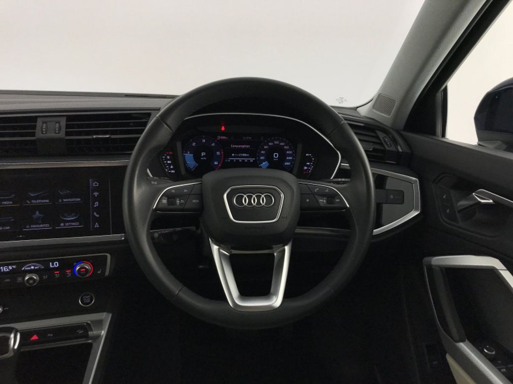 2023 Audi Q3