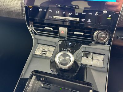 2024 Toyota bZ4X