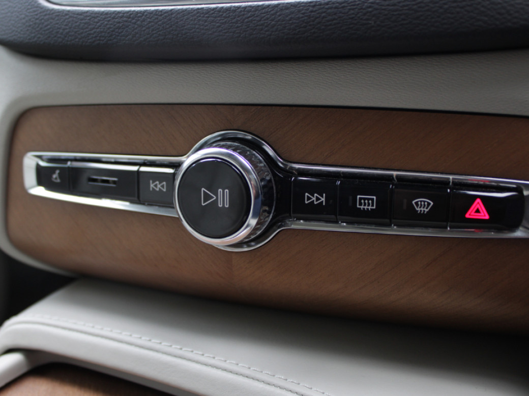 2019 Volvo XC90