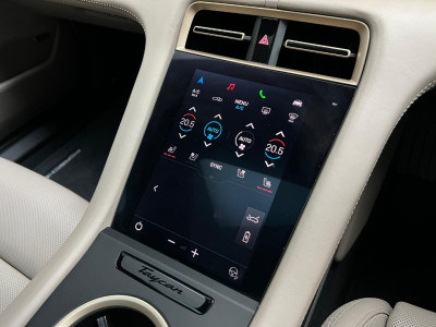 2023 Porsche Taycan