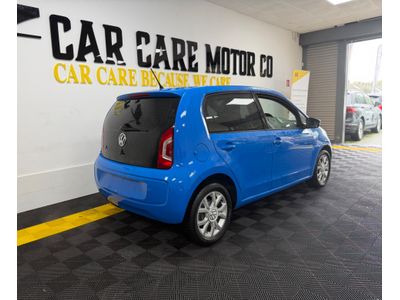 2015 Volkswagen up!