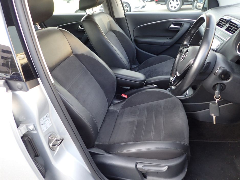 2017 Volkswagen Polo