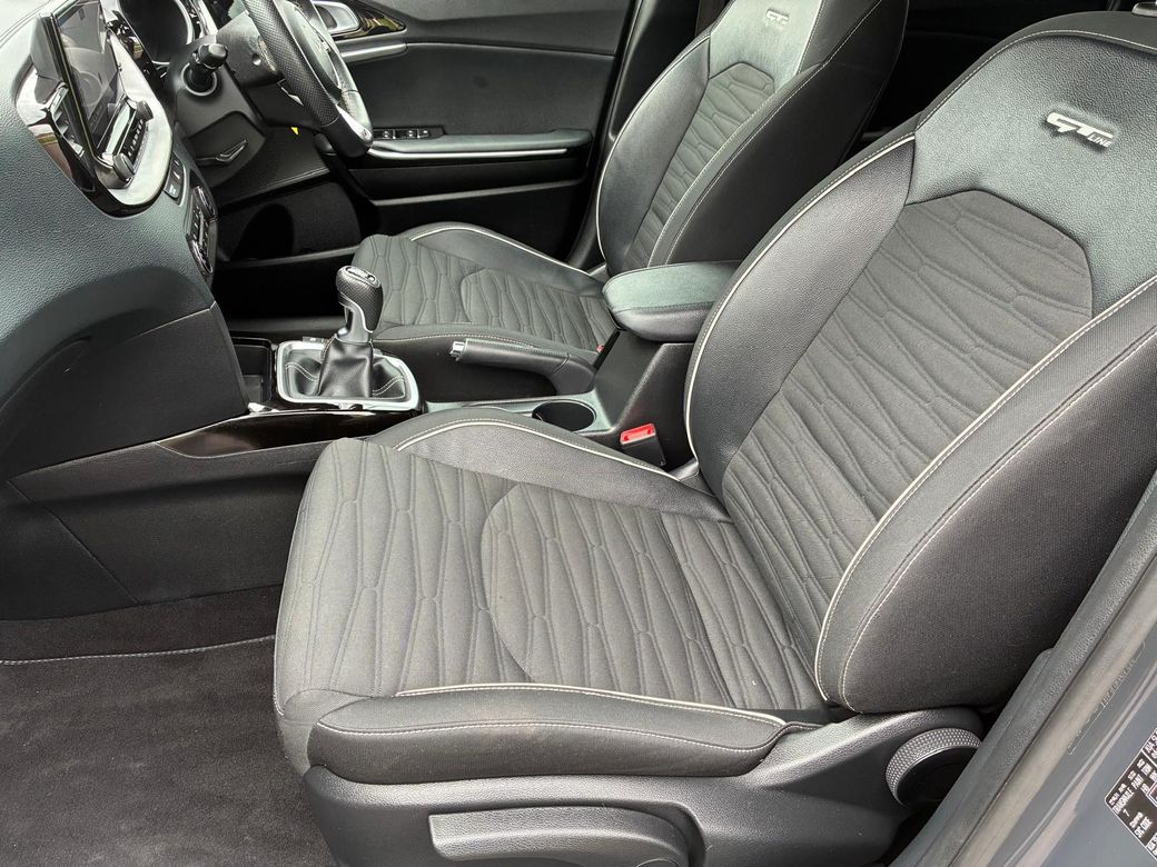 2022 Kia Ceed