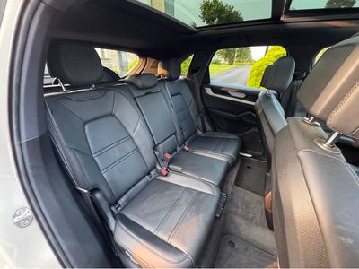 2025 Porsche Cayenne