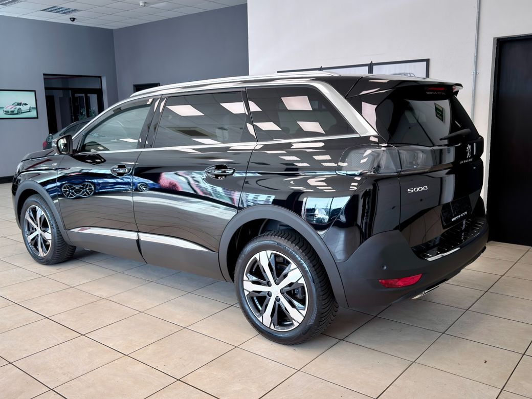 2024 Peugeot 5008