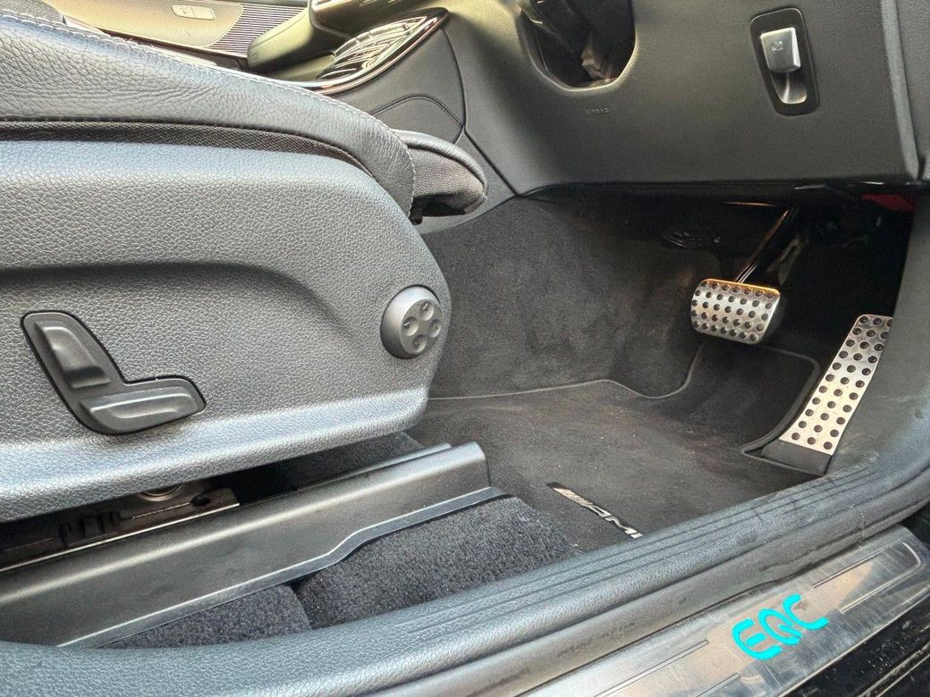 2022 Mercedes-Benz EQC