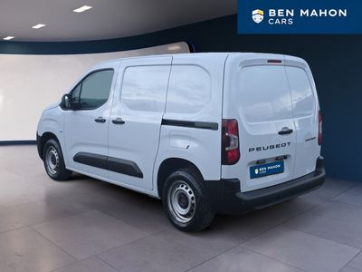 2024 Peugeot Partner