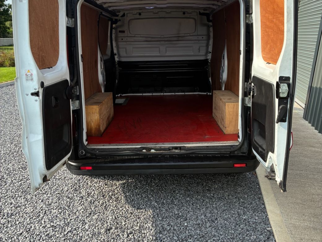 2020 Nissan NV300
