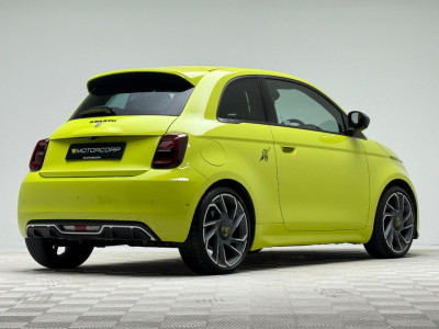 2023 Abarth 500e