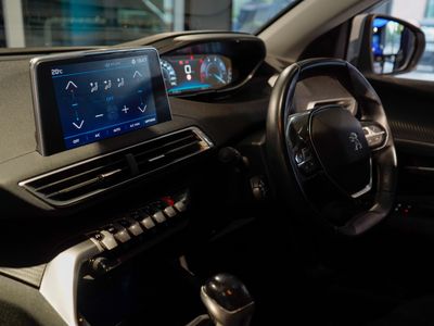 2018 Peugeot 3008