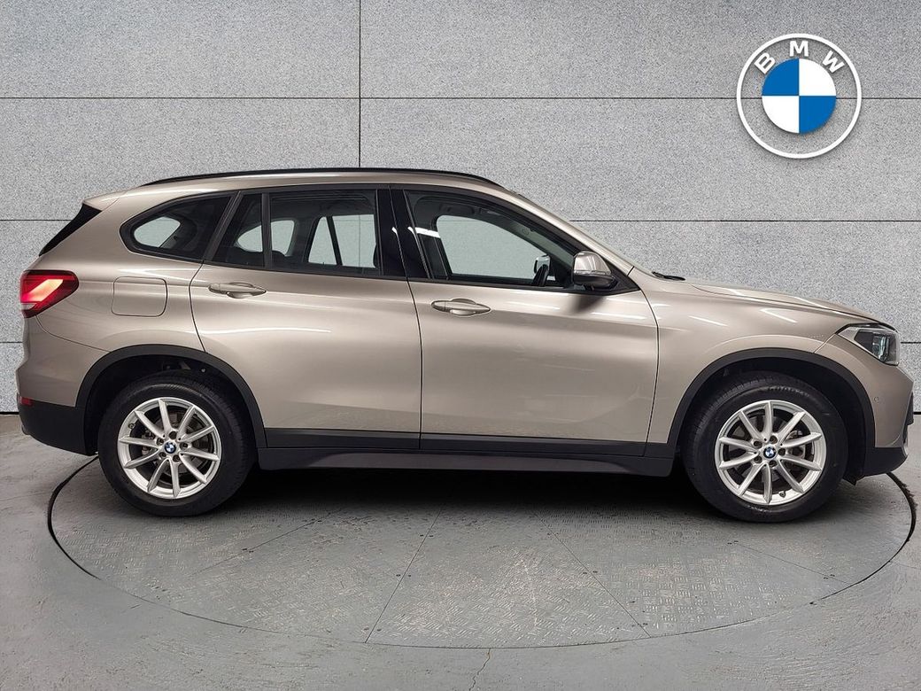 2021 BMW X1