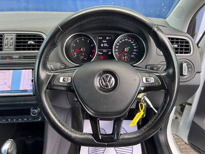 2017 Volkswagen Polo