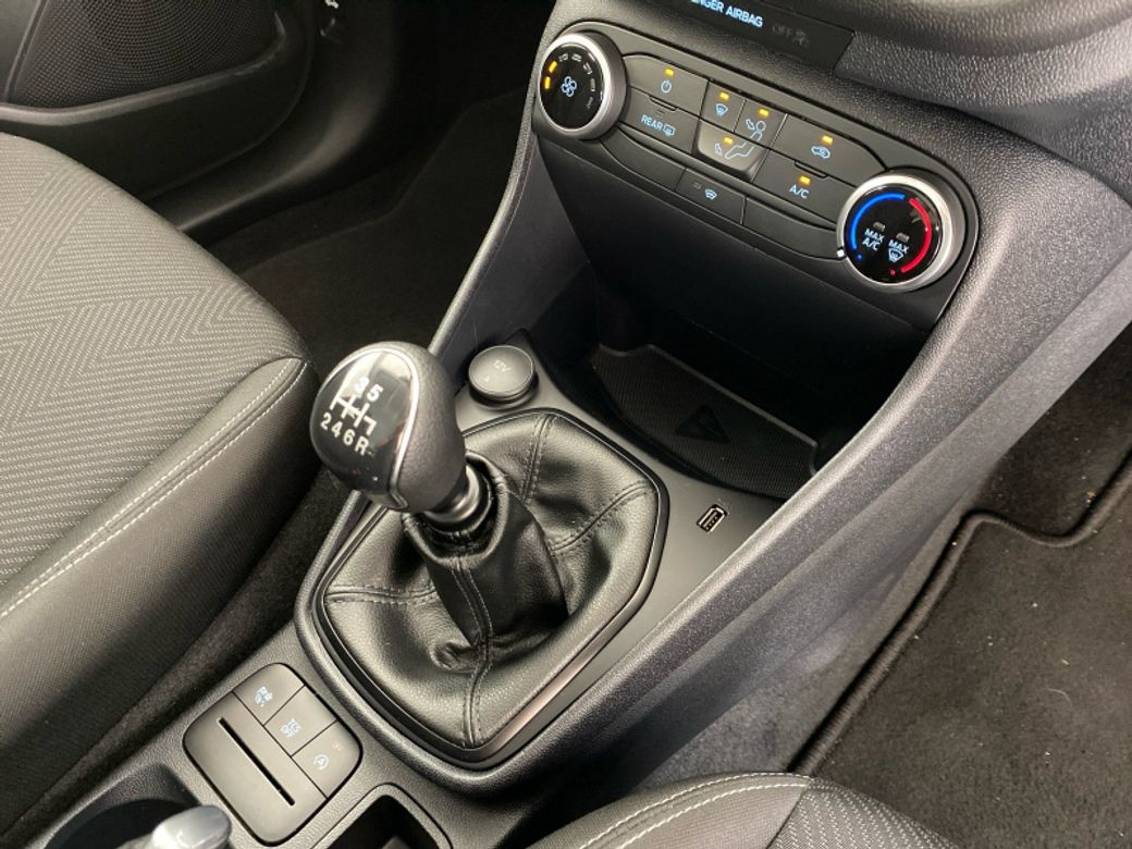 2022 Ford Fiesta
