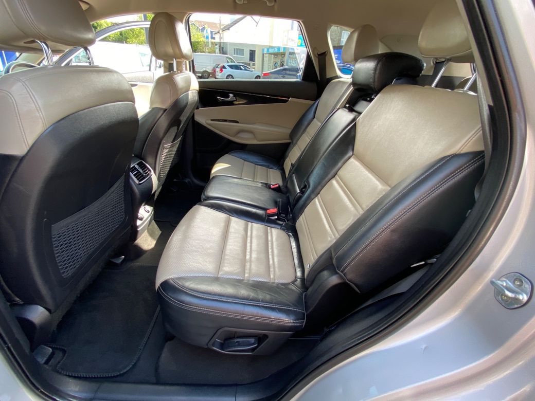 2017 Kia Sorento