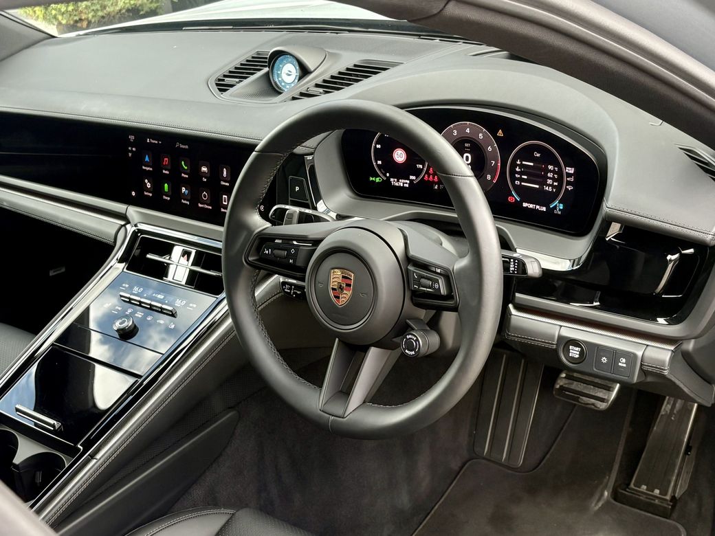 2025 Porsche Panamera