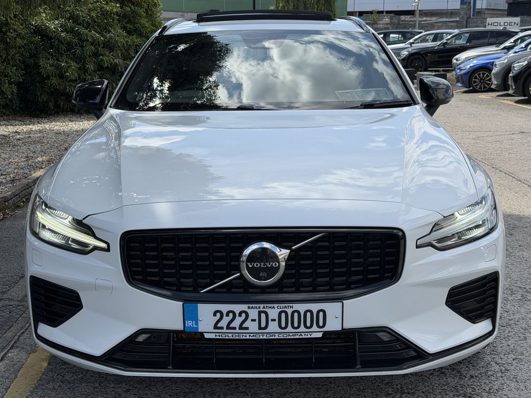 2022 Volvo V60