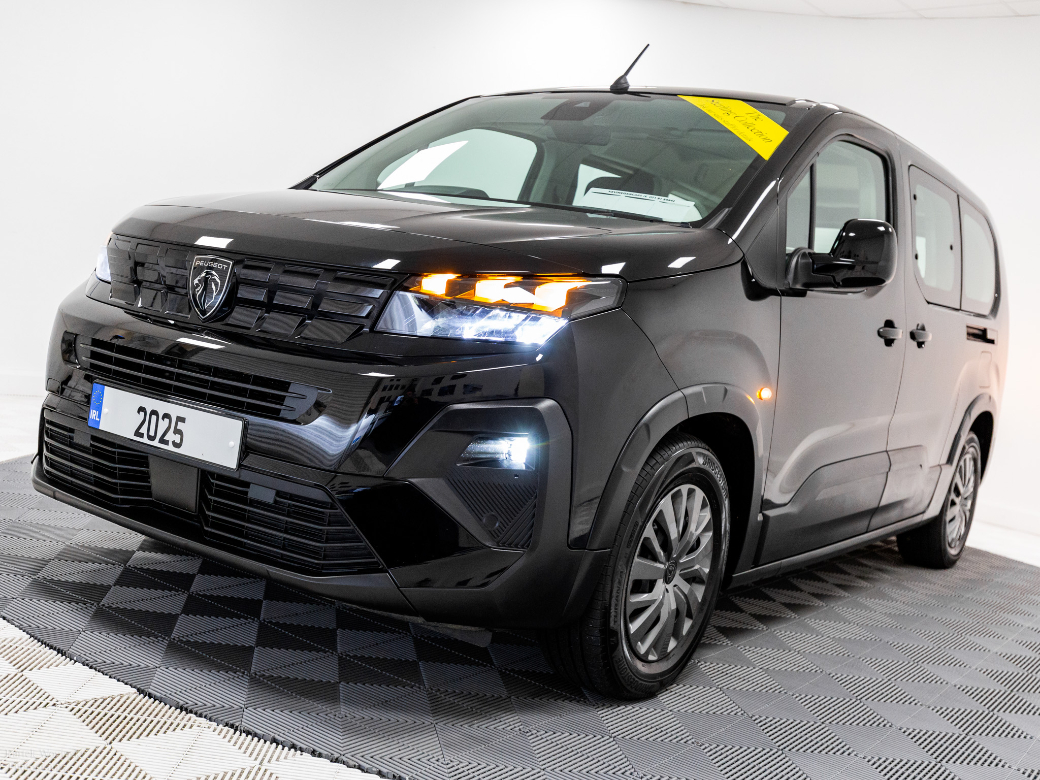 2025 Peugeot Rifter