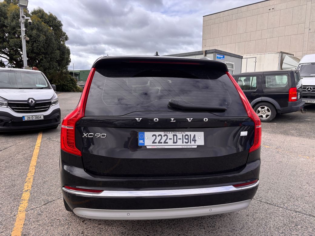 2022 Volvo XC90