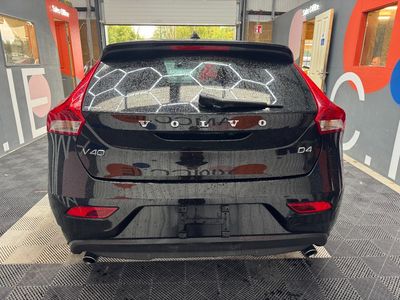 2017 Volvo V40