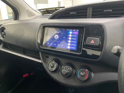 2017 Toyota Vitz