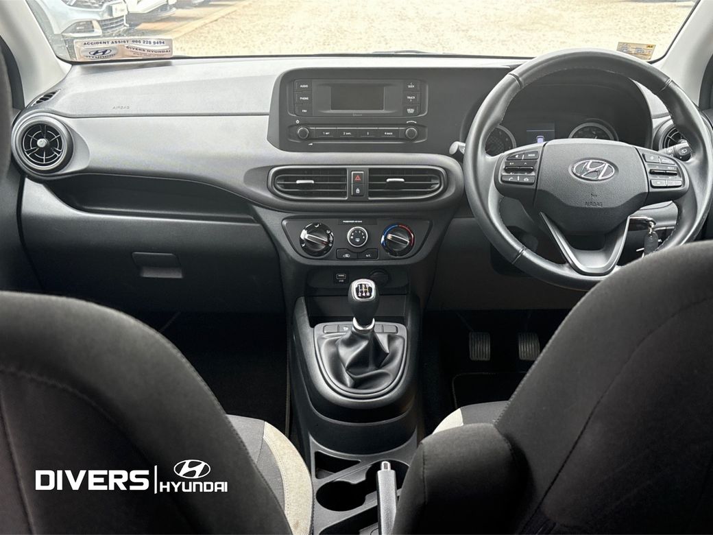 2022 Hyundai i10