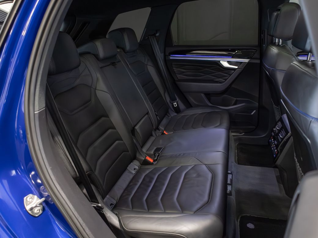 2021 Volkswagen Touareg