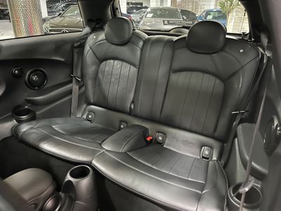 2022 Mini Hatch