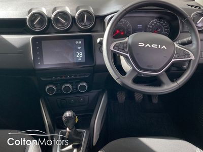 2024 Dacia Duster