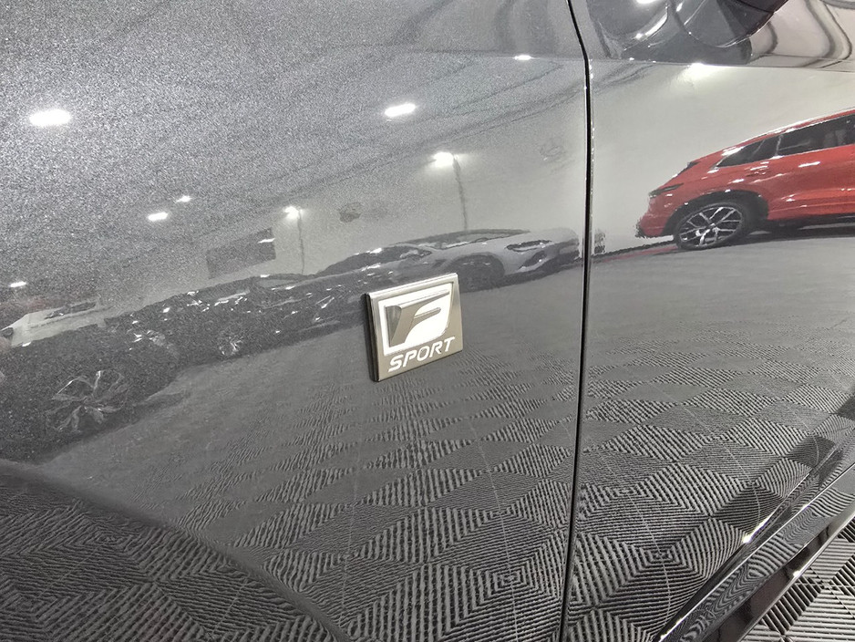 2021 Lexus IS 300h