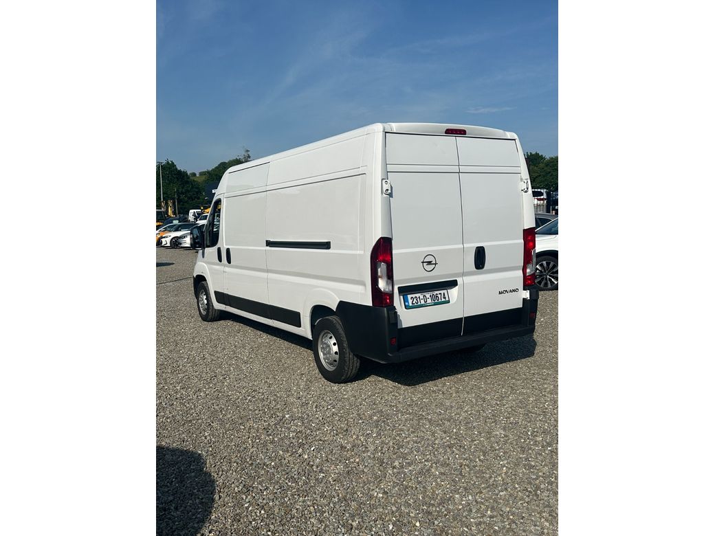 2023 Opel Movano