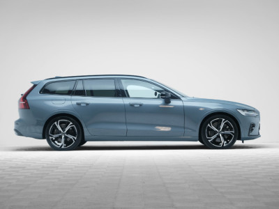 2023 Volvo V60