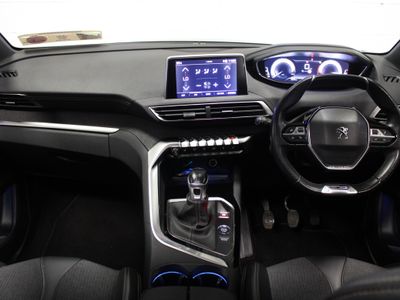 2020 Peugeot 5008