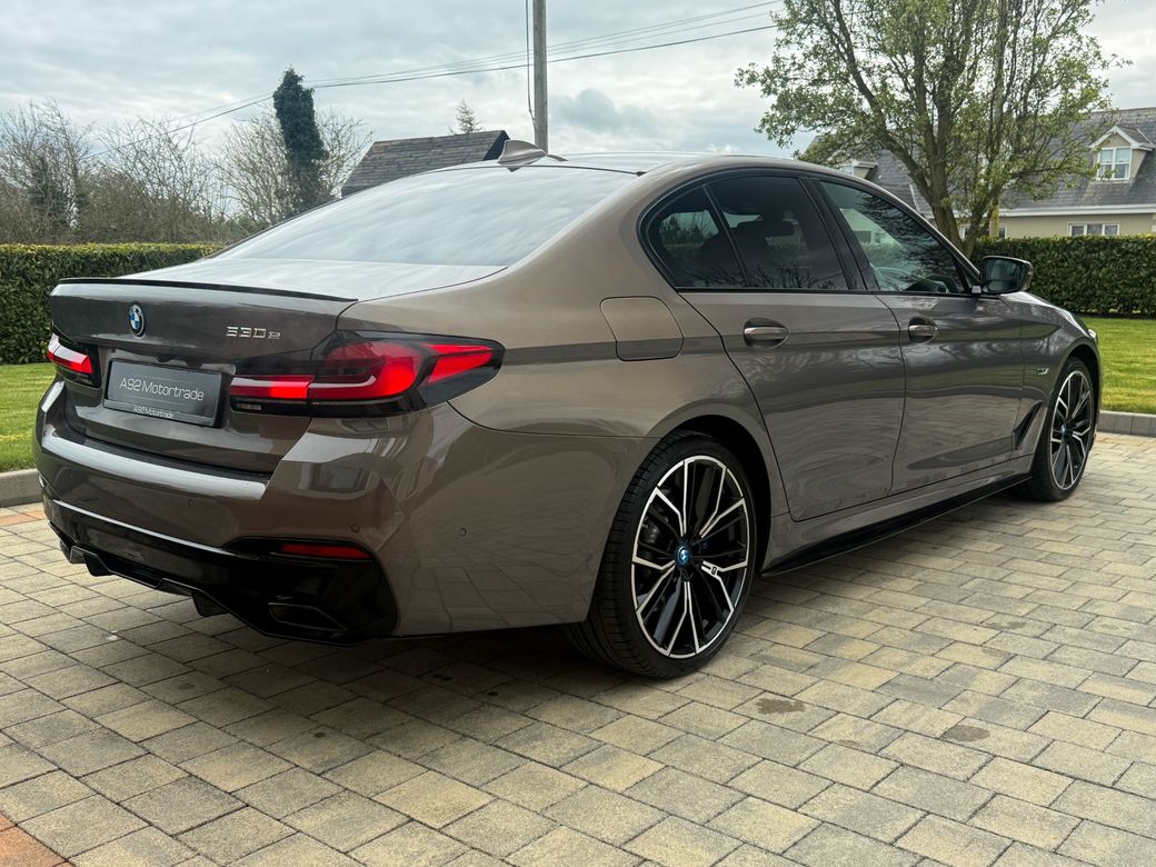 2022 BMW 5 Series