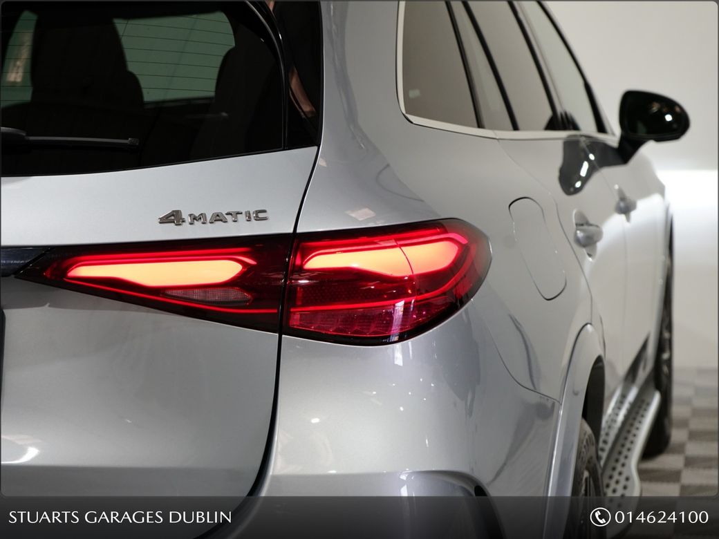 2024 Mercedes-Benz GLC Class